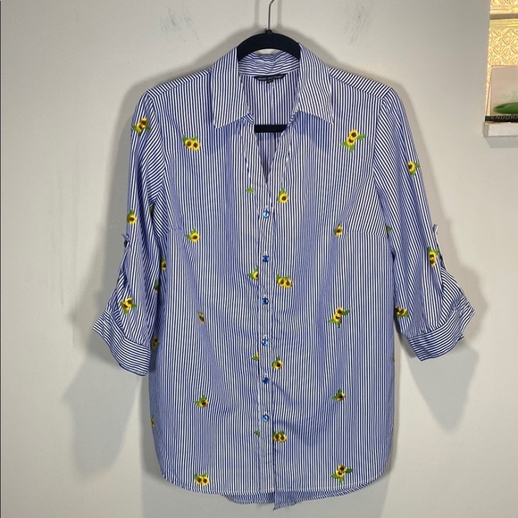 Unique Spectrum Classic Blue and White Striped Shirt Sunflowers Embroidery - Picture 1 of 9